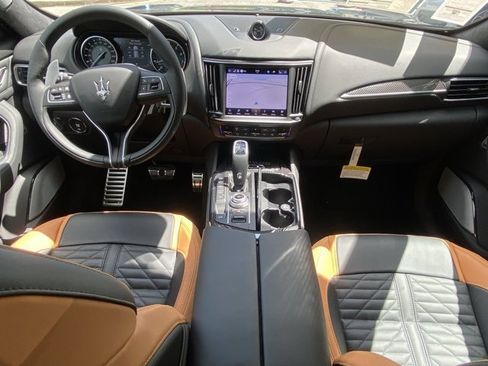 New 2024 Maserati Levante Trofeo image 51