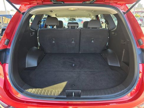 Used 2019 Hyundai Santa Fe SEL AWD/4WD image 14