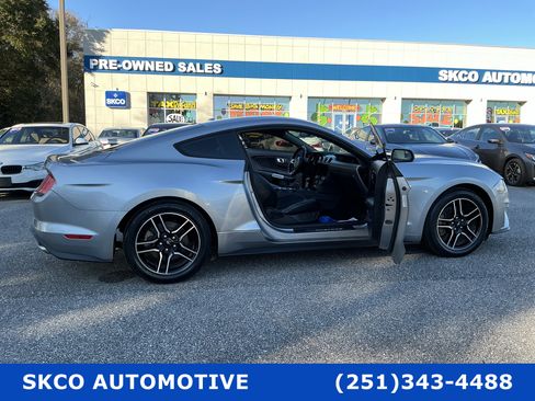 Used 2020 Ford Mustang Premium image 38