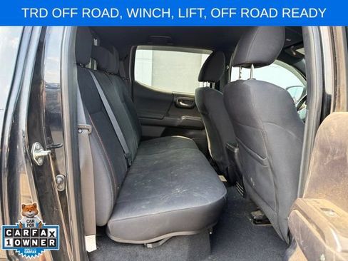 Used 2020 Toyota Tacoma TRD Off-Road AWD/4WD image 12