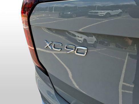 New 2026 Volvo XC90 B6 Ultra image 5