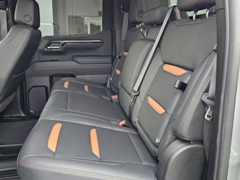 Used 2025 GMC Sierra 1500 AT4 image 26