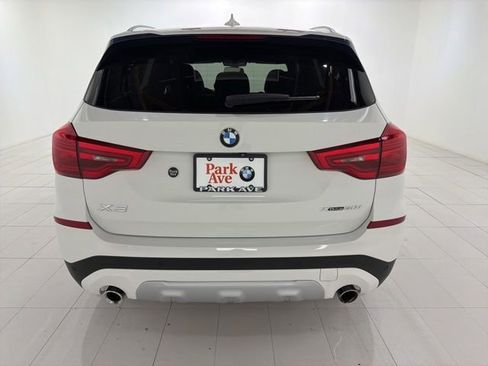 Used 2019 BMW X3 xDrive30i w/ Driving Assistance Package AWD/4WD image 4
