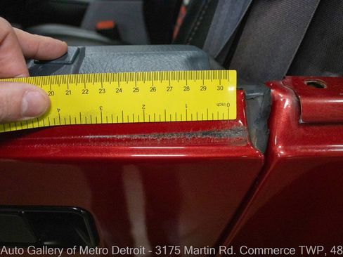 Used 1998 Jeep Wrangler SE image 27