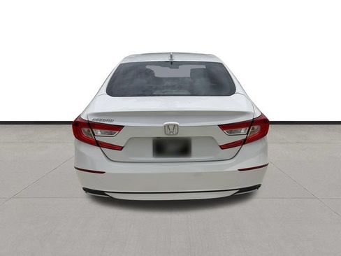 Used 2019 Honda Accord LX image 6