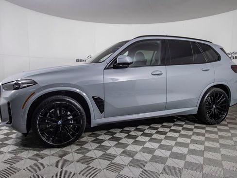 Used 2024 BMW X5 sDrive40i w/ M Sport Package RWD image 9