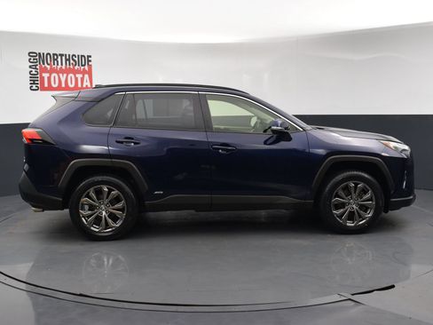 Used 2023 Toyota RAV4 XLE Premium AWD/4WD image 5