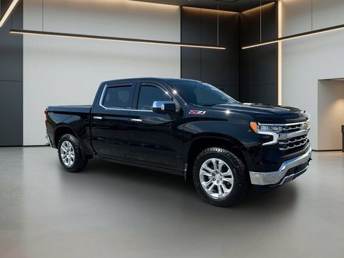 Used 2026 Chevrolet Silverado 1500 LTZ AWD/4WD image 8
