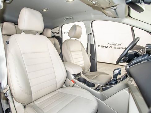 Used 2013 Ford C-MAX SEL FWD image 16