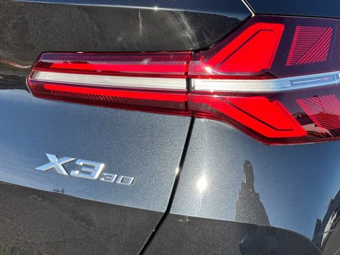 Used 2025 BMW X3 xDrive30i w/ Premium Package image 32