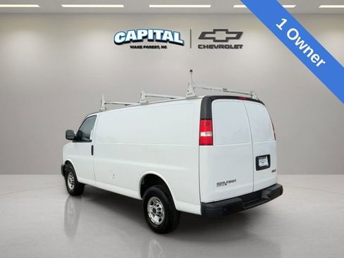 Used 2023 GMC Savana 2500 w/ Driver Convenience Package image 3