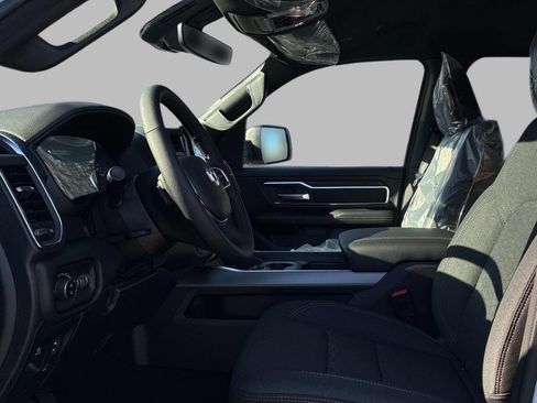 New 2026 RAM 1500 Big Horn AWD/4WD image 9