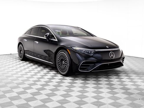 Used 2022 Mercedes-Benz EQS 580 4MATIC Sedan image 7