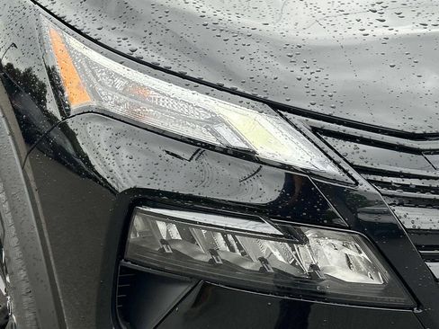 New 2026 Nissan Rogue Dark Armor AWD/4WD image 10