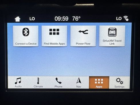 Used 2018 Ford Fusion SE w/ Equipment Group 602A FWD image 39