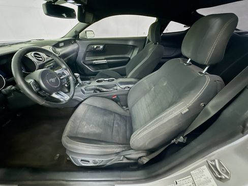 Used 2015 Ford Mustang GT image 13