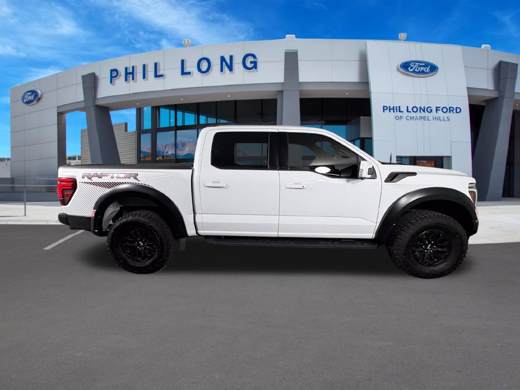 Used 2025 Ford F150 Raptor AWD/4WD image 6