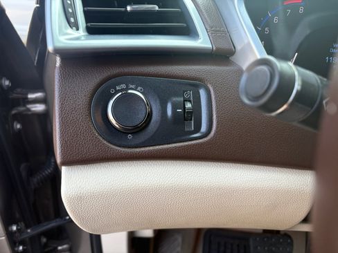 Used 2014 Cadillac SRX Luxury w/ Driver Awareness Package FWD image 26