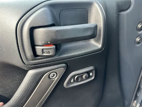 Used 2016 Jeep Wrangler Unlimited Sport w/ Quick Order Package 24S image 18