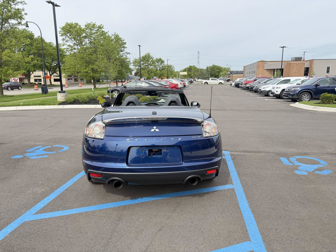 Used 2010 Mitsubishi Eclipse GT FWD image 6