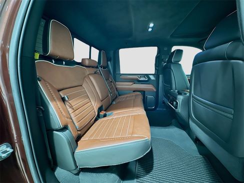 Used 2024 GMC Sierra 2500 Denali Ultimate image 29