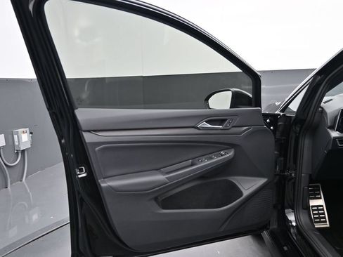 Used 2024 Volkswagen GTI SE FWD image 4
