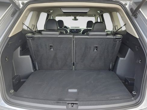 Used 2021 Volkswagen Atlas SEL Premium image 29