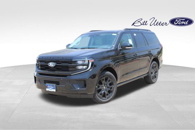 New 2027 Ford Expedition Platinum RWD image 1