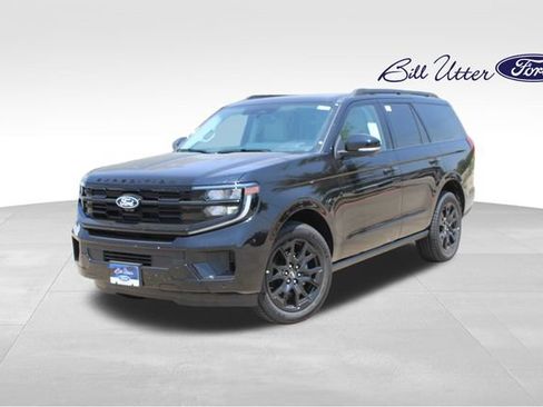 New 2027 Ford Expedition Platinum RWD image 1