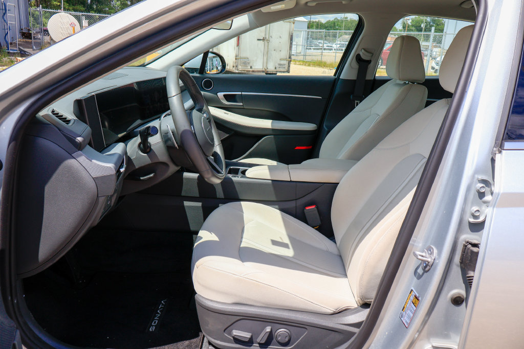 Certified 2026 Hyundai Sonata SEL FWD image 7