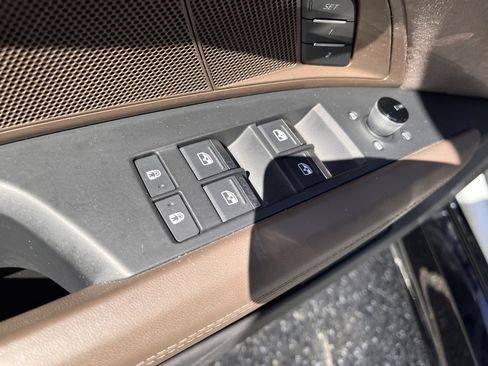 Certified 2023 Audi RS e-tron GT w/ Carbon Performance Package image 7