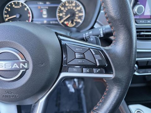 Used 2024 Nissan Altima 2.5 SR image 17