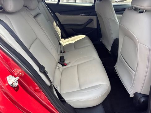 Used 2019 MAZDA MAZDA3 Sedan w/ Select Package FWD image 16