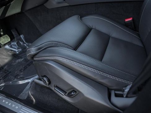 New 2026 Volvo XC90 B6 Ultra w/ Protection Package Premier image 35