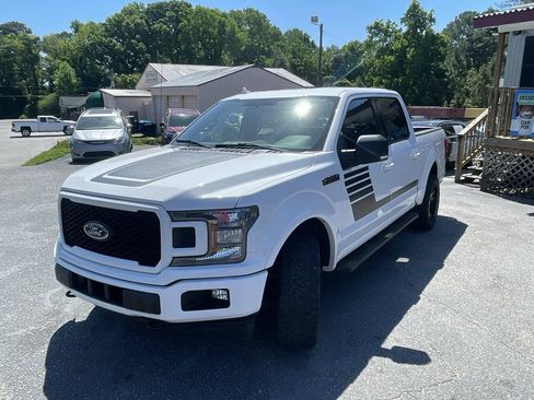 Used 2018 Ford F150 XLT w/ Equipment Group 302A Luxury AWD/4WD image 2