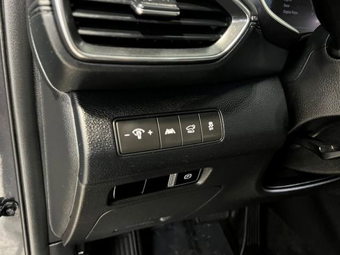 Used 2022 Hyundai Santa Fe XRT image 32