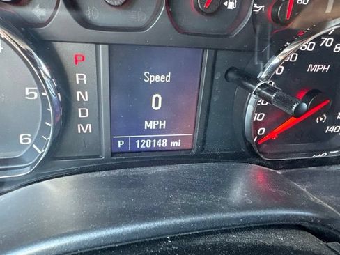 Used 2016 Chevrolet Silverado 1500 Custom w/ Custom Convenience Package AWD/4WD image 15