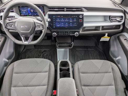 New 2027 Chevrolet Bolt LT w/ Comfort Package FWD image 10