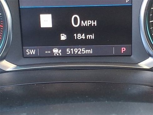 Used 2022 Chevrolet Traverse RS image 22