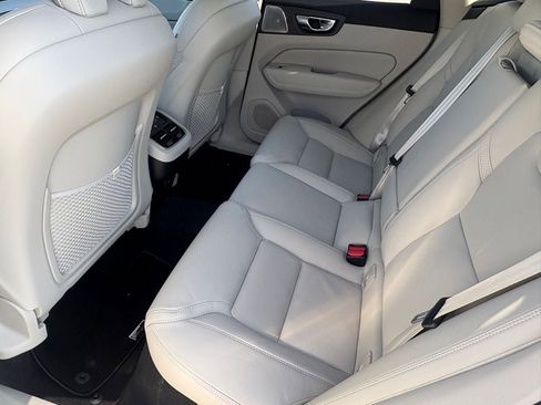 New 2026 Volvo XC60 B5 Ultra w/ Protection Package Premier image 33