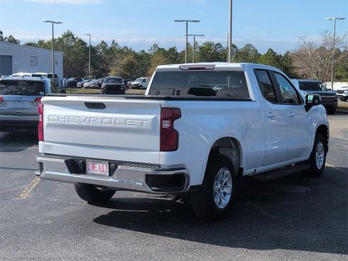 Used 2020 Chevrolet Silverado 1500 LT w/ Convenience Package image 3