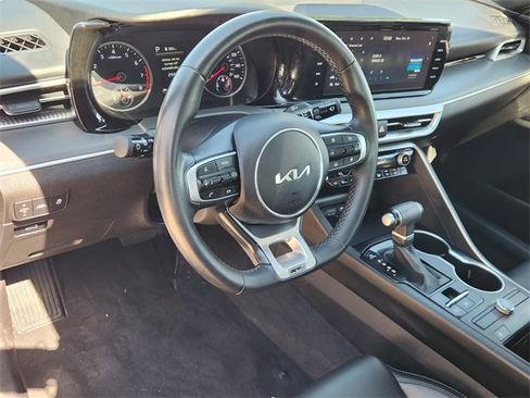 Used 2023 Kia K5 GT-Line image 2