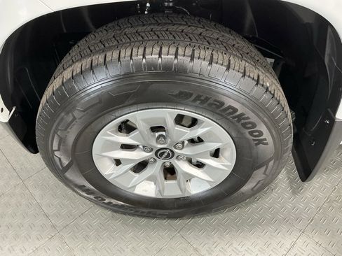 Used 2025 Nissan Frontier S w/ S Utility Package image 26