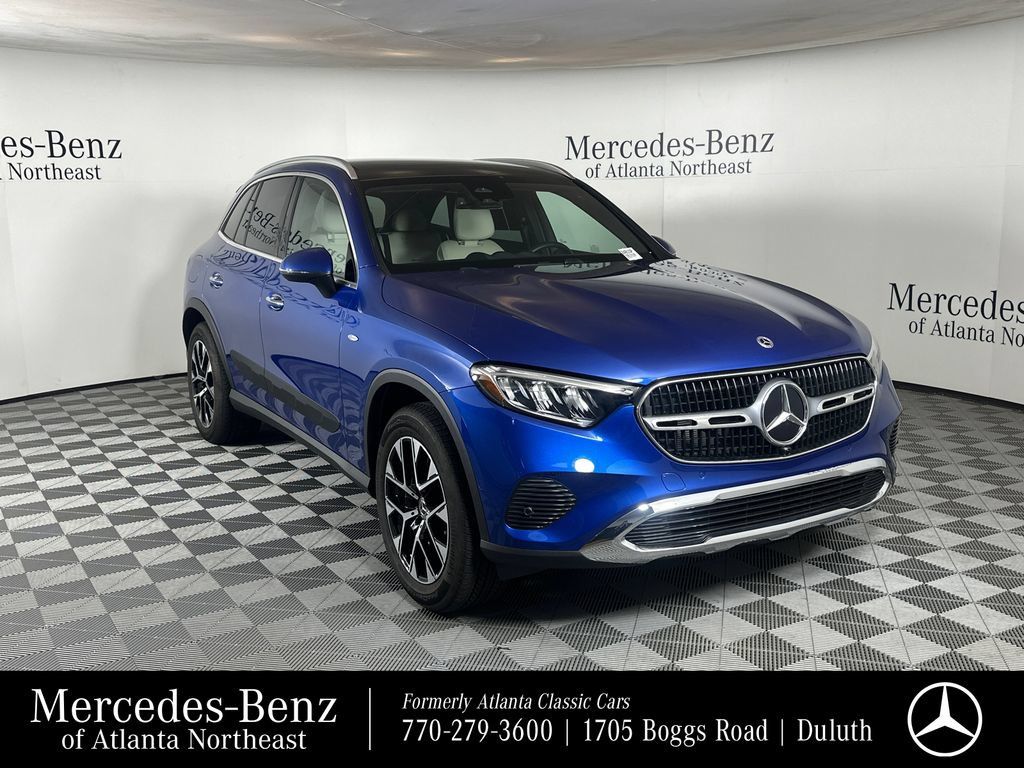 Certified 2025 Mercedes-Benz GLC 350e 4MATIC image 1