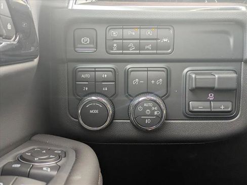 New 2025 Chevrolet Tahoe Premier w/ Sun And Tow Package image 16