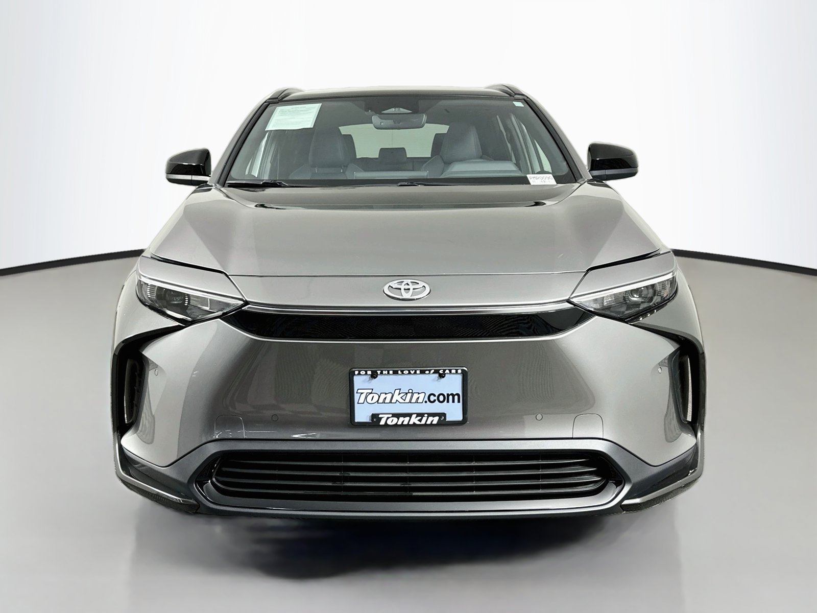 Certified 2023 Toyota bZ4X AWD image 2