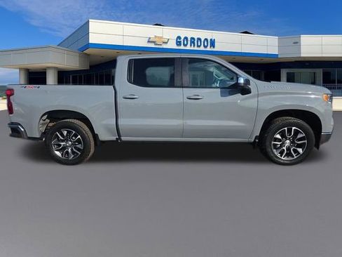 Used 2024 Chevrolet Silverado 1500 LT image 7
