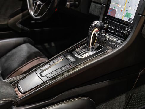 Used 2018 Porsche 911 GT3 RWD image 26