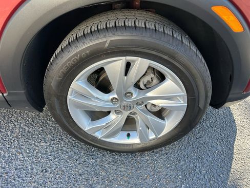 Used 2025 Buick Encore GX Preferred image 25