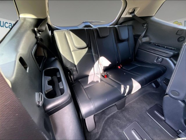 Used 2023 Subaru Ascent Limited AWD/4WD image 28